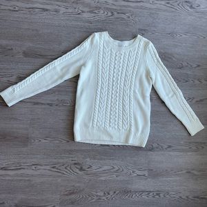 gap white sweater - excellent condition